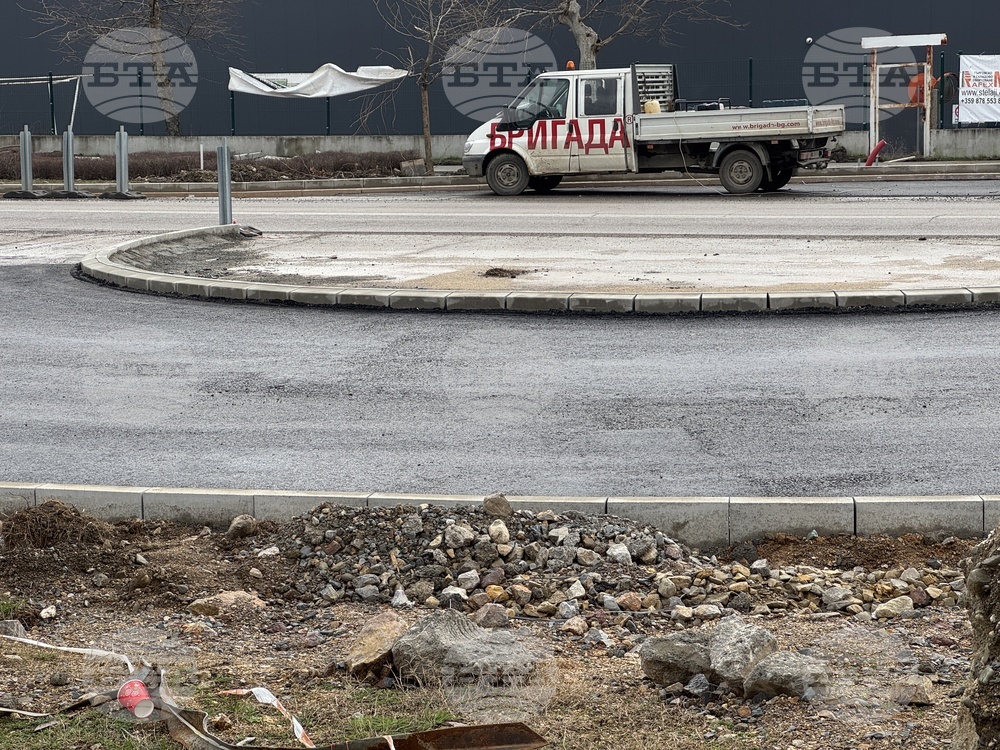 Казанлък - кръгово кръстовище - изграждане