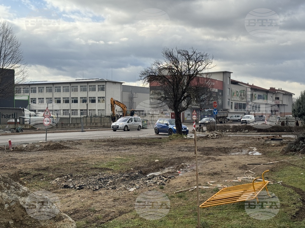 Казанлък - кръгово кръстовище - изграждане