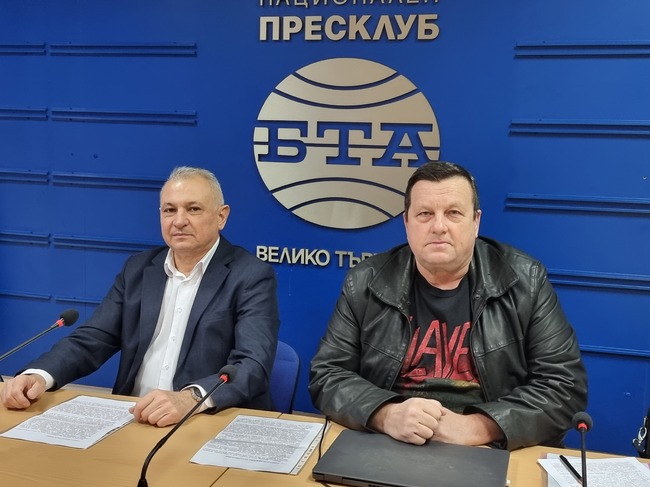 Пресконференция на председателя на Общинския съвет в Лясковец Сергей Добрев и на общинския съветник Тодор Тодоров