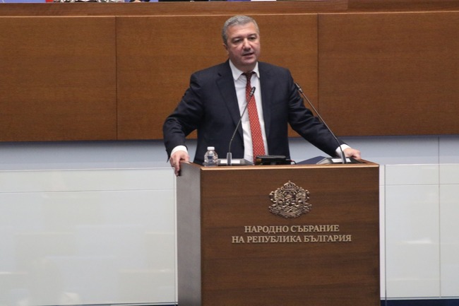 Драгомир Стойнев: В последния месец приоритет на социалистите ще е анти-спекула законодателството