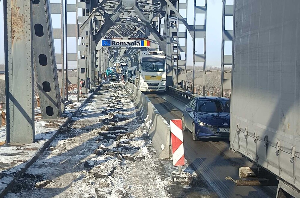 АПИ: Ремонтът на Дунав мост при Русе продължава по график