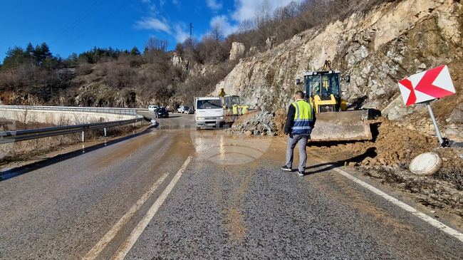 Рудозем - авария - водопровод