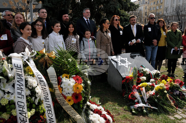 Бургас - Ден на спасяването на българските евреи - годишнина-отбелязване