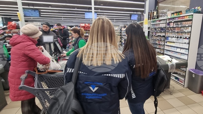 Инспектори на НАП са съставили за 14 дни в Русенско четири акта за общо 20 000 лева на търговци за необосновано завишаване на цените