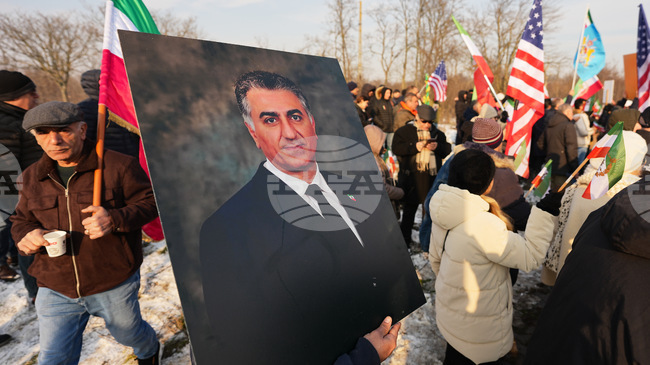 Синът на последния ирански шах призова за засилен международен натиск срещу властите в Техеран