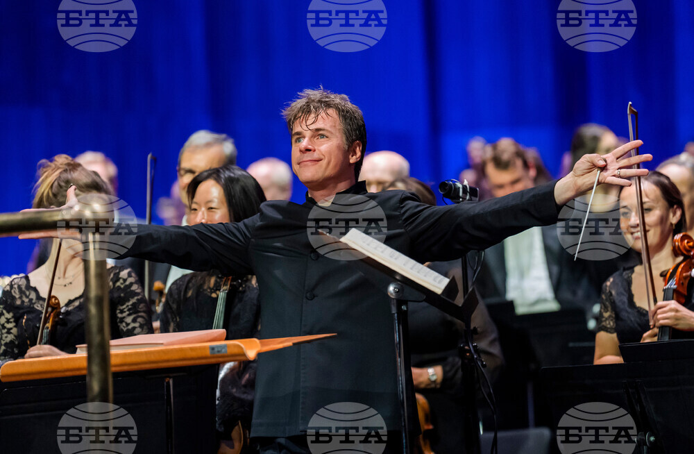 Royal Opera - Generation Change