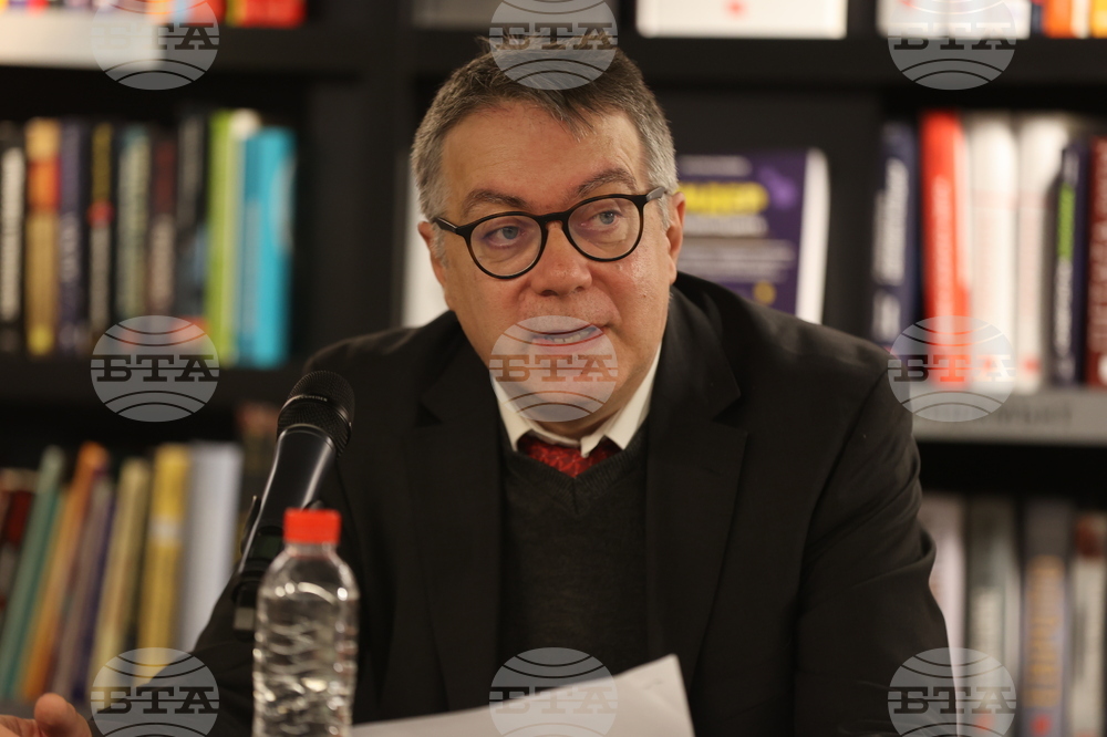 „Счупената рамка: разколебаването на репрезентацията в литературата” - книга - представяне