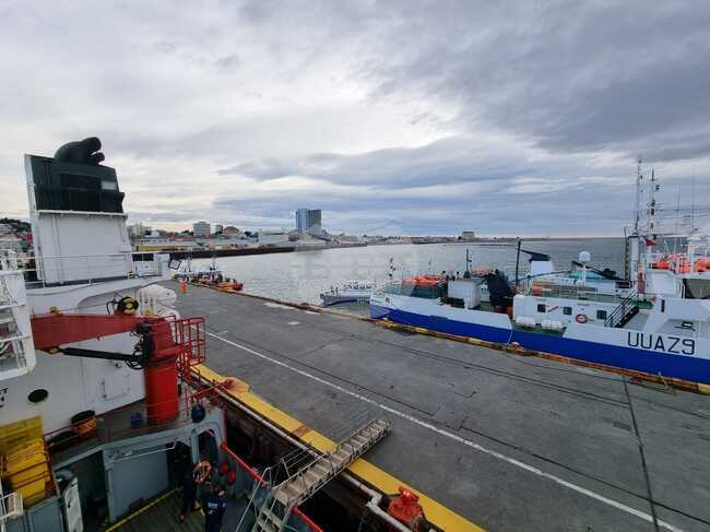 Day 72 - Bulgarian naval research ship bound back home from Antarctica - Sv. Sv. Kiril i Metodii Arrives at Punta Arenas