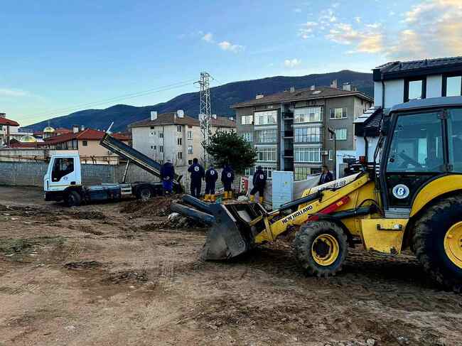 Жителите на Асеновград продължават да нямат вода, общината ще сезира прокуратурата за нарушения на ВиК при издаване на становище за строеж