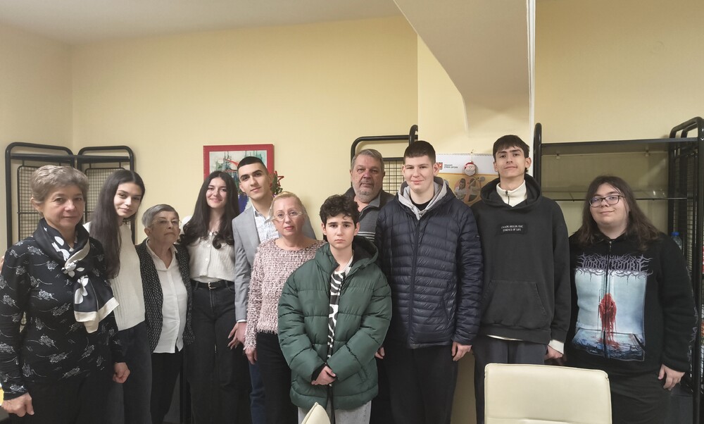 „Чудната елха“ събра добротворци в Стара Загора за седма поредна година