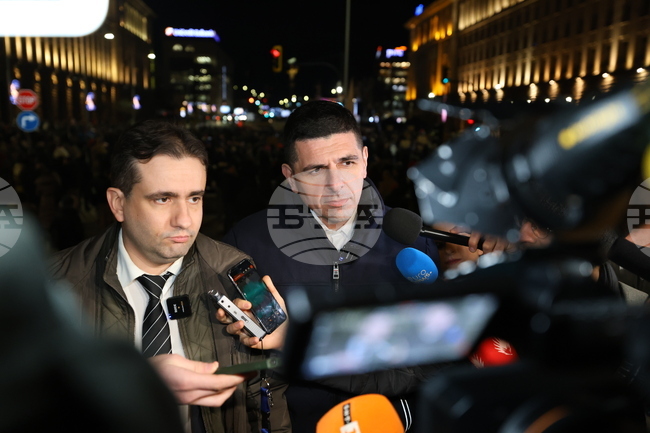 „Продължаваме промяната - Демократична България“ - брифинг