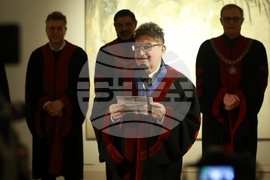 Галерия „Академия“ - Греди Асса - "Доктор хонорис кауза" - „Годините на Академията“ - изложба