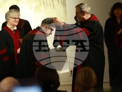 Галерия „Академия“ - Греди Асса - "Доктор хонорис кауза" - „Годините на Академията“ - изложба