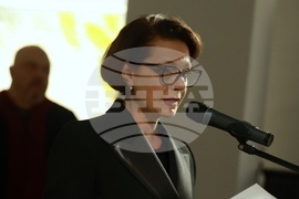 Галерия „Академия“ - Греди Асса - "Доктор хонорис кауза" - проф. Яна Костадинова