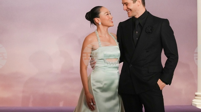 Четвъртият сезон на сериала „Бриджъртън“ беше премиерно представен в Париж