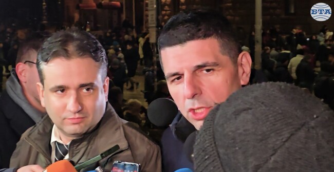 Има разлика между завеждане на нова изборна технология и връщане на ситуация, която вече е работила, каза Божидар Божанов от ПП-ДБ