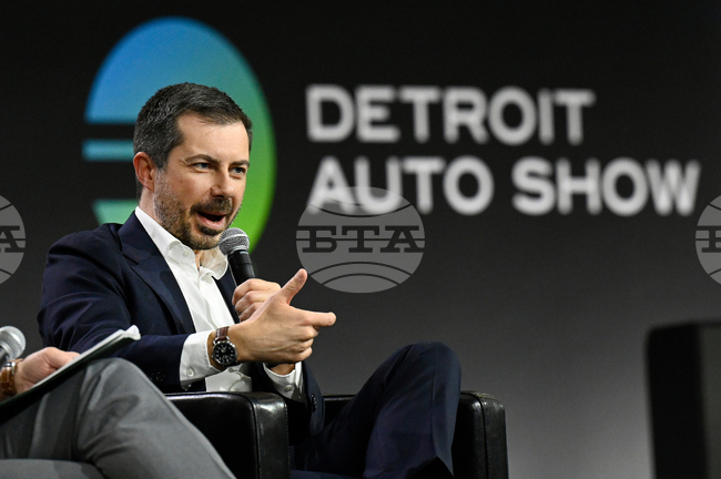 Buttigieg Auto Show