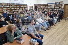 Велико Търново - Васил Попов - среща с читатели