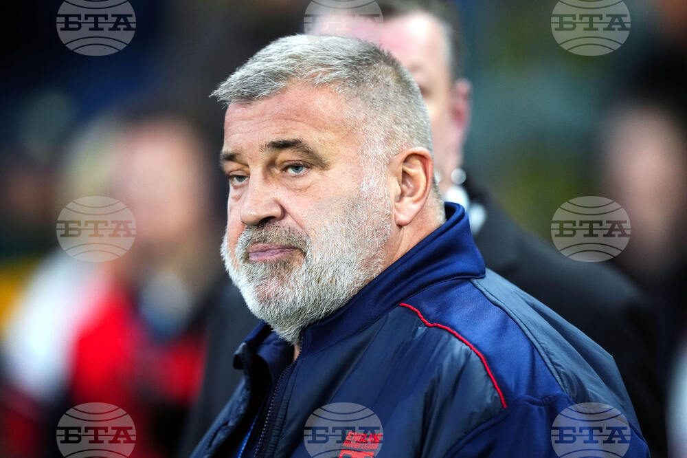 Britain England-Coach Out