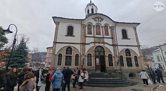 Националната Априловска гимназия отбеляза 191 години от създаването си