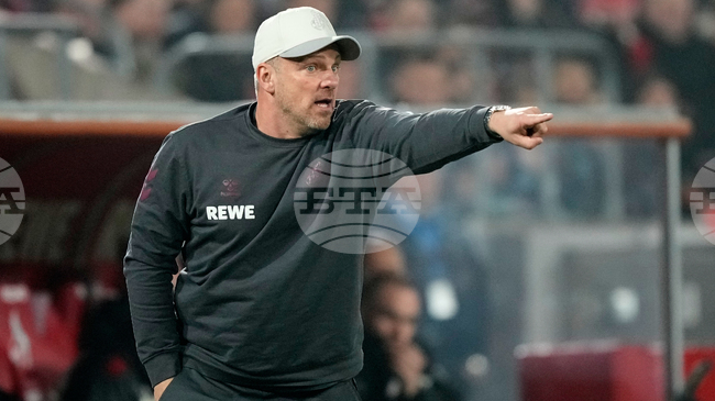 Кьолн уволни старши треньора Квасньок