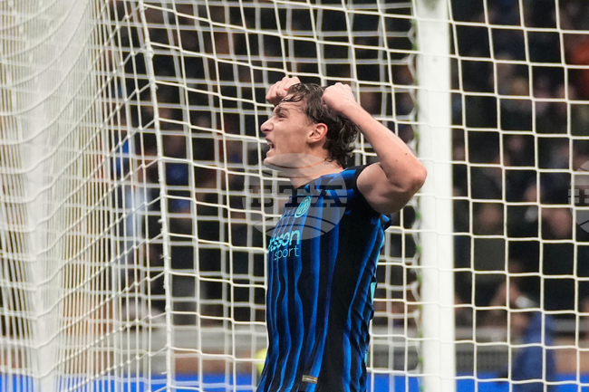 Интер Милано се добра до минимална победа у дома срещу Лече в Италия