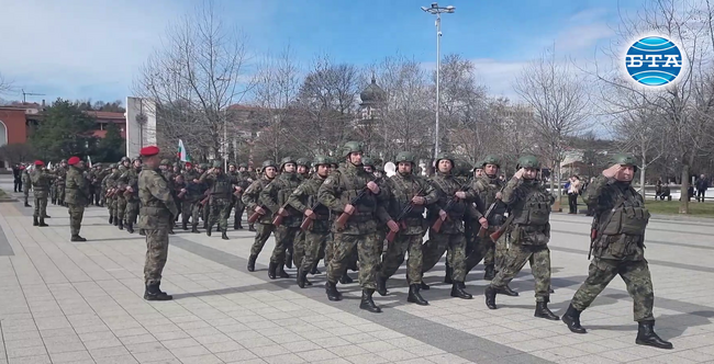 В Плевен тържествено бе посрещнат българският военен контингент, участвал в операция на ЕС в Босна и Херцеговина