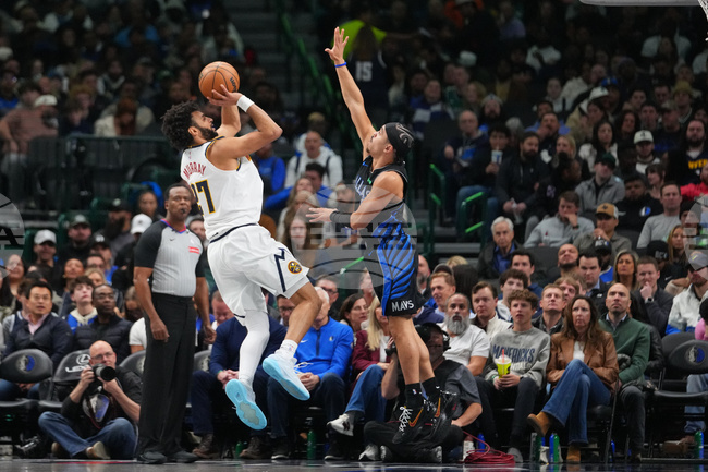 Денвър победи Далас за 28-и успех от началото на сезона в НБА