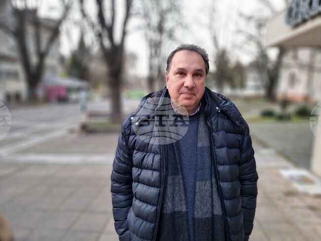 В сферата на услугите проверяващите трябва да прилагат по-гъвкав подход при контрола на цените, каза икономист от Ямбол