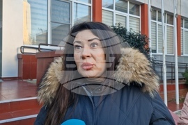 Бургас - Протест на родители пред НБУ "Михаил Лъкатник"