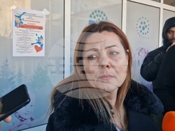 Бургас - Протест на родители пред НБУ "Михаил Лъкатник"