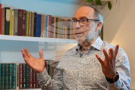 Wikipedia Anniversary AI