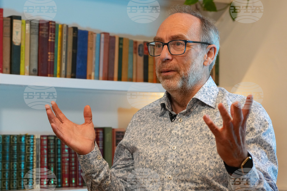 Wikipedia Anniversary AI