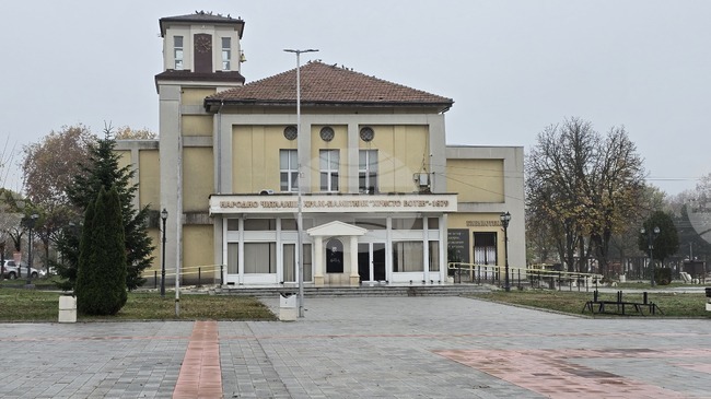 Постановка на ловешкия театър гостува в читалището в Козлодуй 