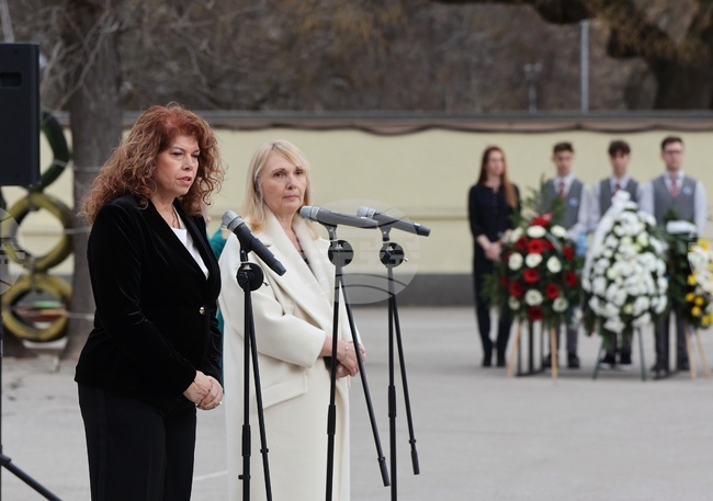 134-о Средно училище - Холокоста - жертви - почит 