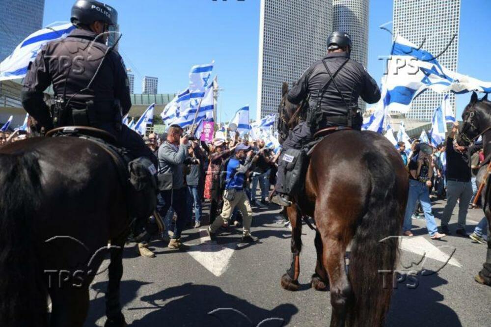 ТПС: Как арабските медии отразяват протестите срещу съдебната реформа в Израел