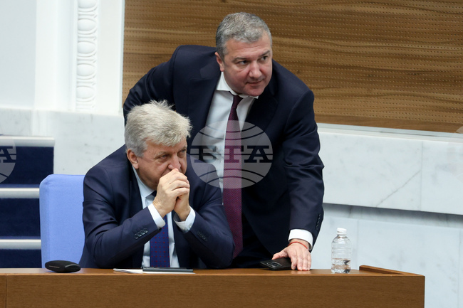 Общините да обособят площадки за строителни отпадъци от домакинствата, предвиждат промени, приети на първо четене в парламента 