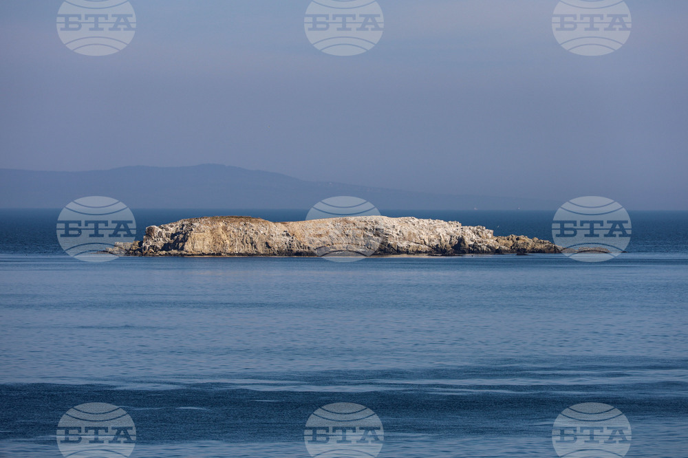 Созопол - острови св. Иван и св. Петър - изглед