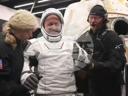 Astronauts Medical Return