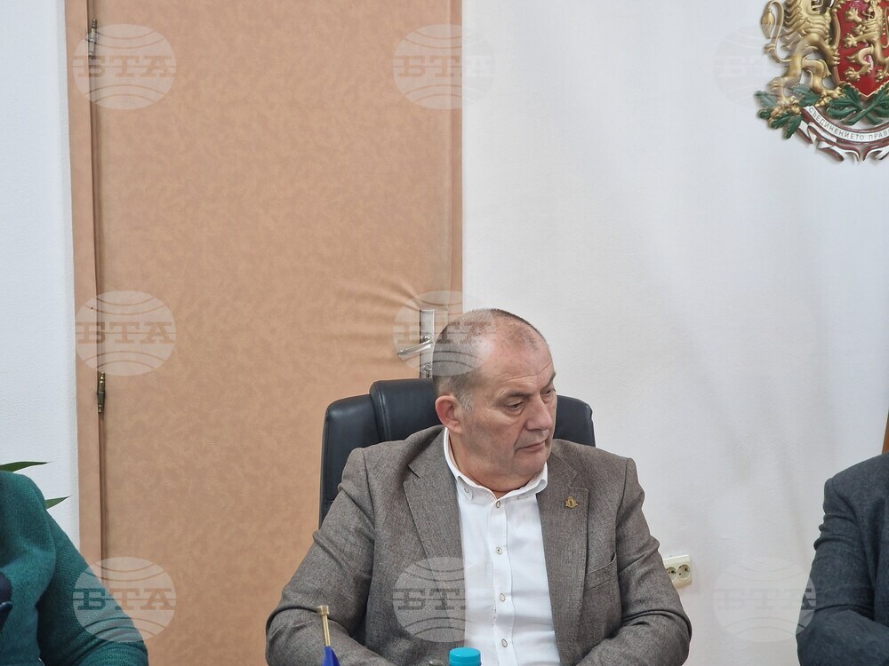 Ще изчакаме последващите действия на институциите, каза кметът на Кубрат относно решението на ВАС за наличие на конфликт на интереси