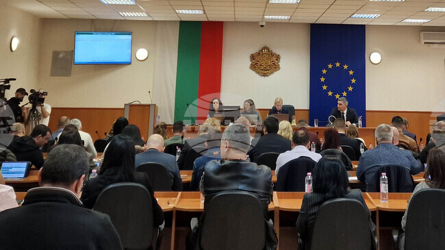 Съветниците в Пазарджик приеха правилник за дейността на Общинския съвет, запазиха размера на възнагражденията си