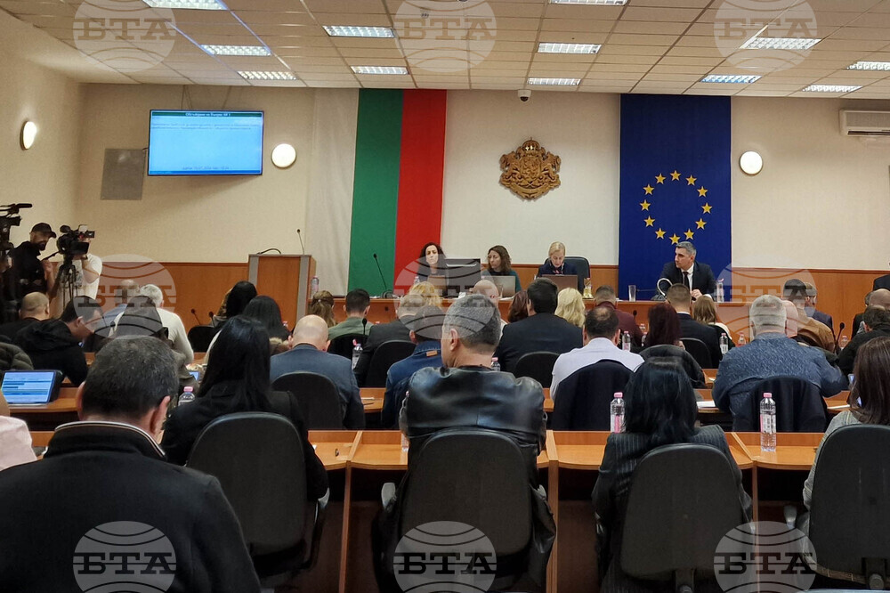 Съветниците в Пазарджик приеха правилник за дейността на Общинския съвет, запазиха размера на възнагражденията си