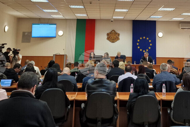 Съветниците в Пазарджик приеха правилник за дейността на Общинския съвет, запазиха размера на възнагражденията си