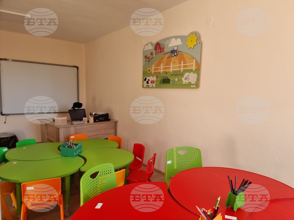 Село Раждавица - ремонт - училищно общежитие