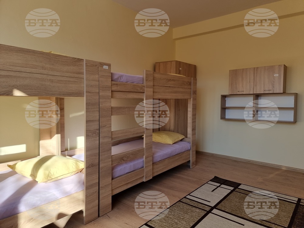 Село Раждавица - ремонт - училищно общежитие