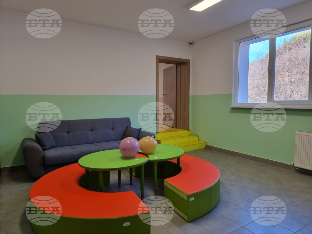 Село Раждавица - ремонт - училищно общежитие