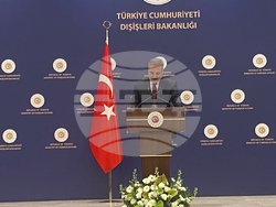 Турция - Истанбул - външен министър - пресконференция