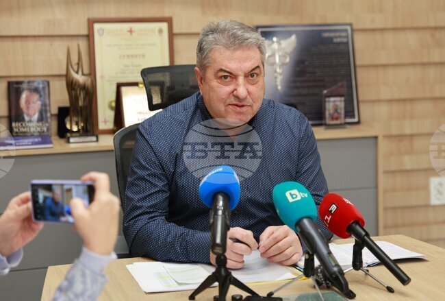 Над 8 млн. лв. са инвестирани в техника в Университетска болница „Канев“ в Русе през последните три години, отчете директорът ѝ Иван Иванов 