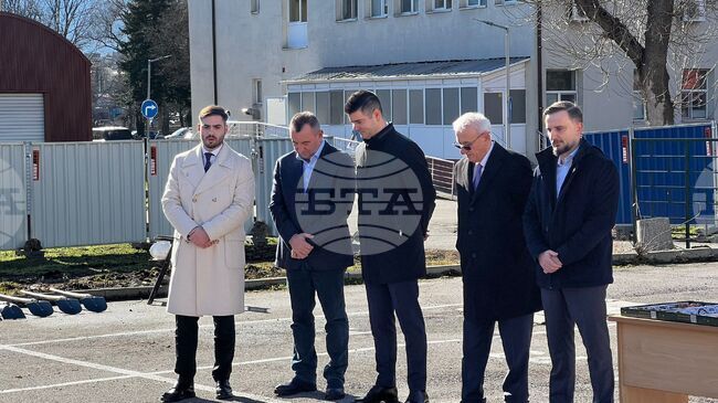 Нов Център за лъчелечение и радиохирургия към УМБАЛ „Св. Иван Рилски“ в София трябва да започне работа в края на лятото