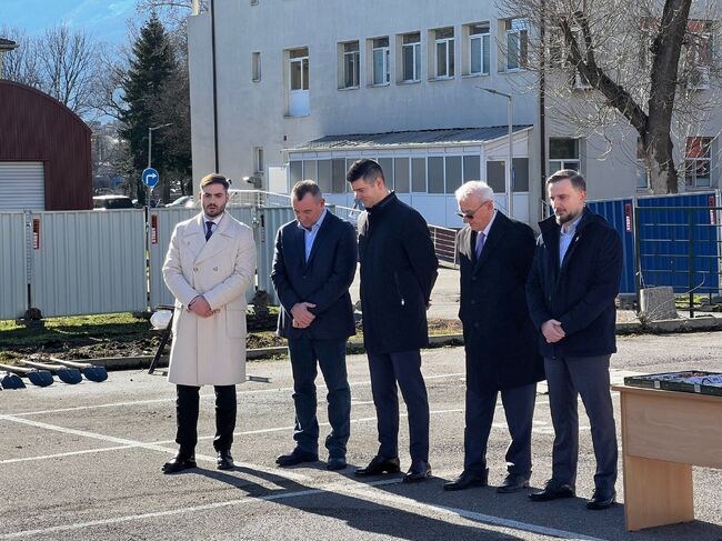 Нов Център за лъчелечение и радиохирургия към УМБАЛ „Св. Иван Рилски“ в София трябва да започне работа в края на лятото